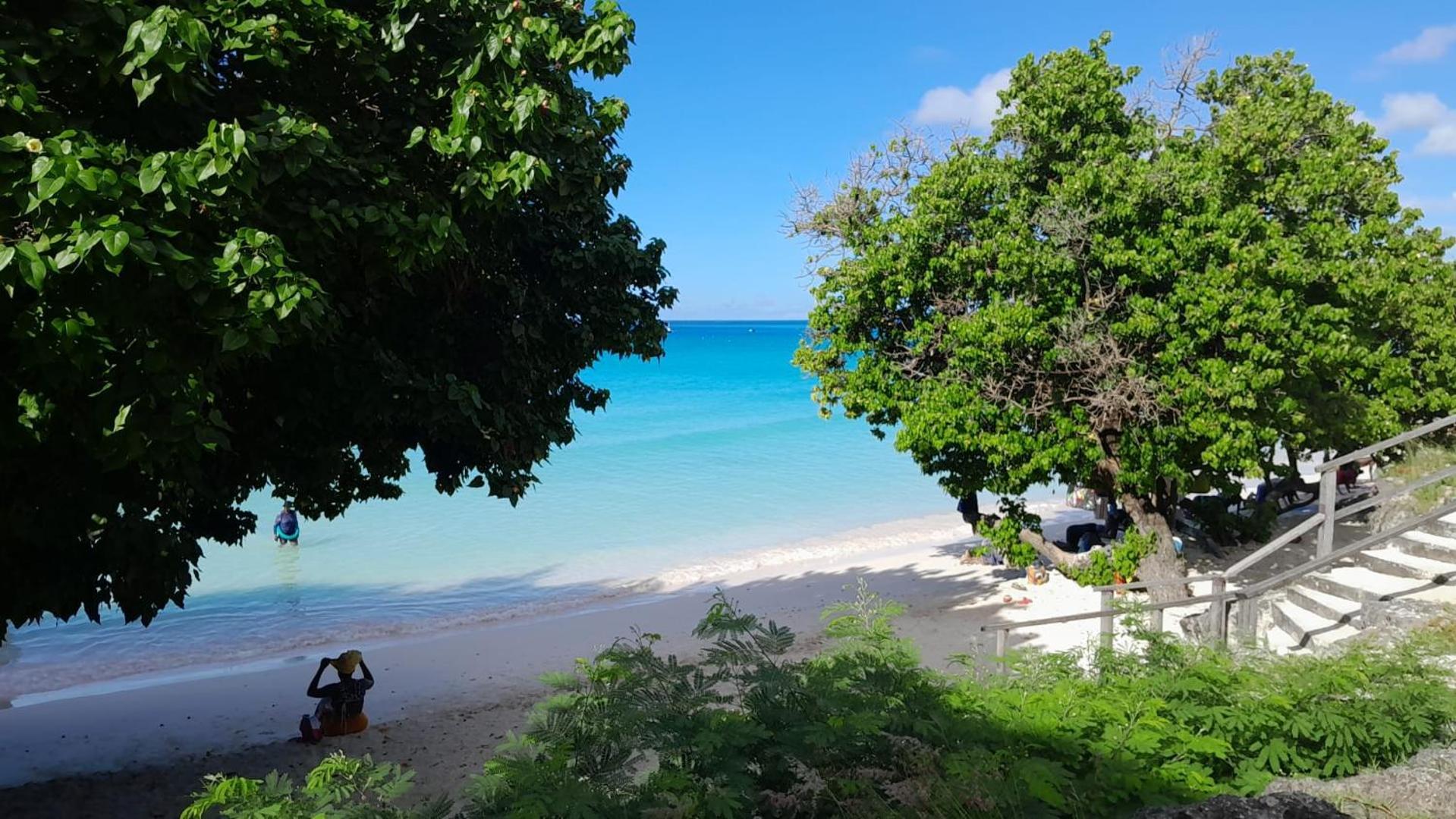Melrose Beach Apartments Inc Bridgetown Luaran gambar